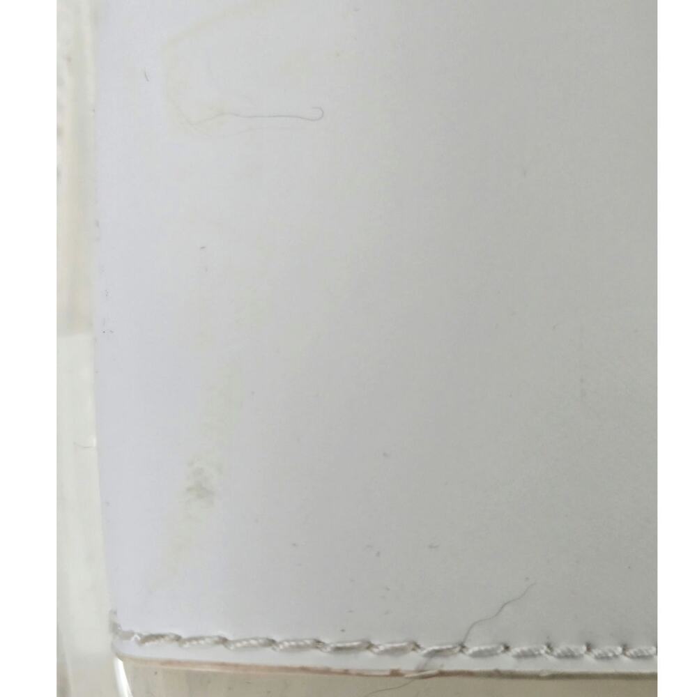 Kendall & Kylie NWT Cosmetics Makeup Travel Zip Pouch Creamy White - Picture 13 of 15